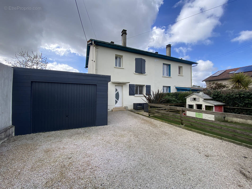 Maison à TARBES