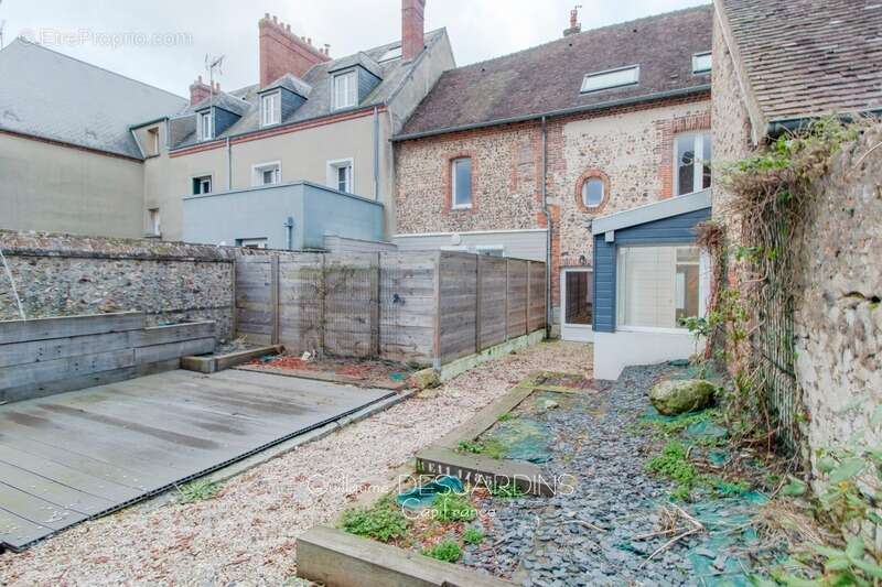 Maison à L'AIGLE