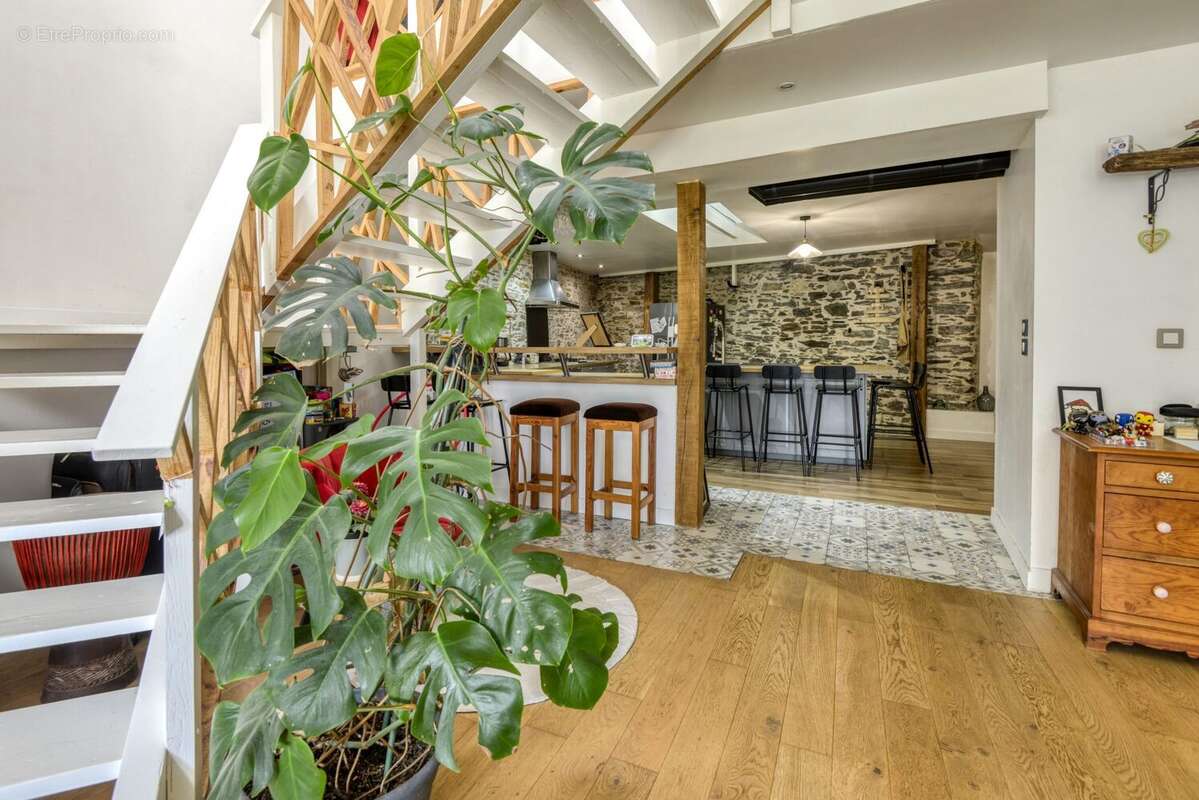 Salon/Cuisine - Maison à VERTOU