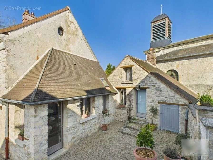 Maison à SENLIS