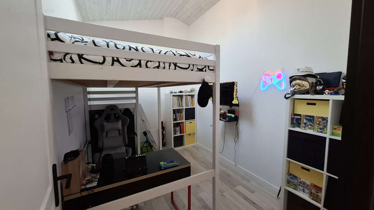 Maison à SAINTE-PAZANNE