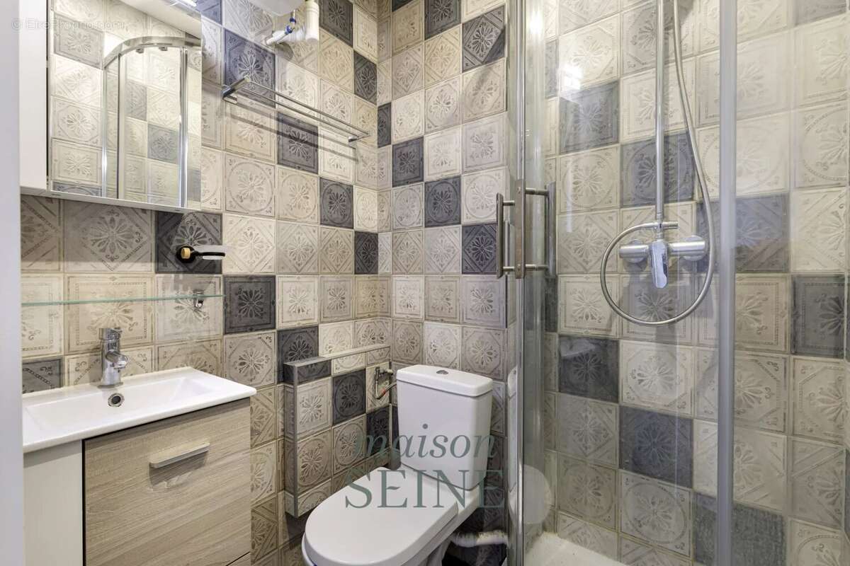 Appartement à PARIS-7E