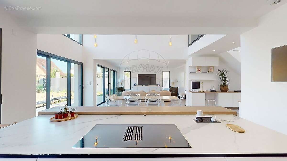 Maison à MEUNG-SUR-LOIRE