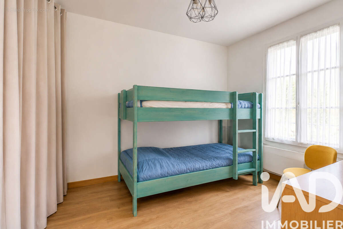 Maison 83 m² à Mello  - photo 8