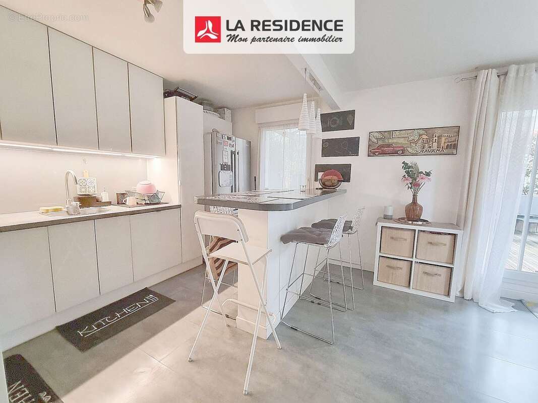 Appartement à STAINS