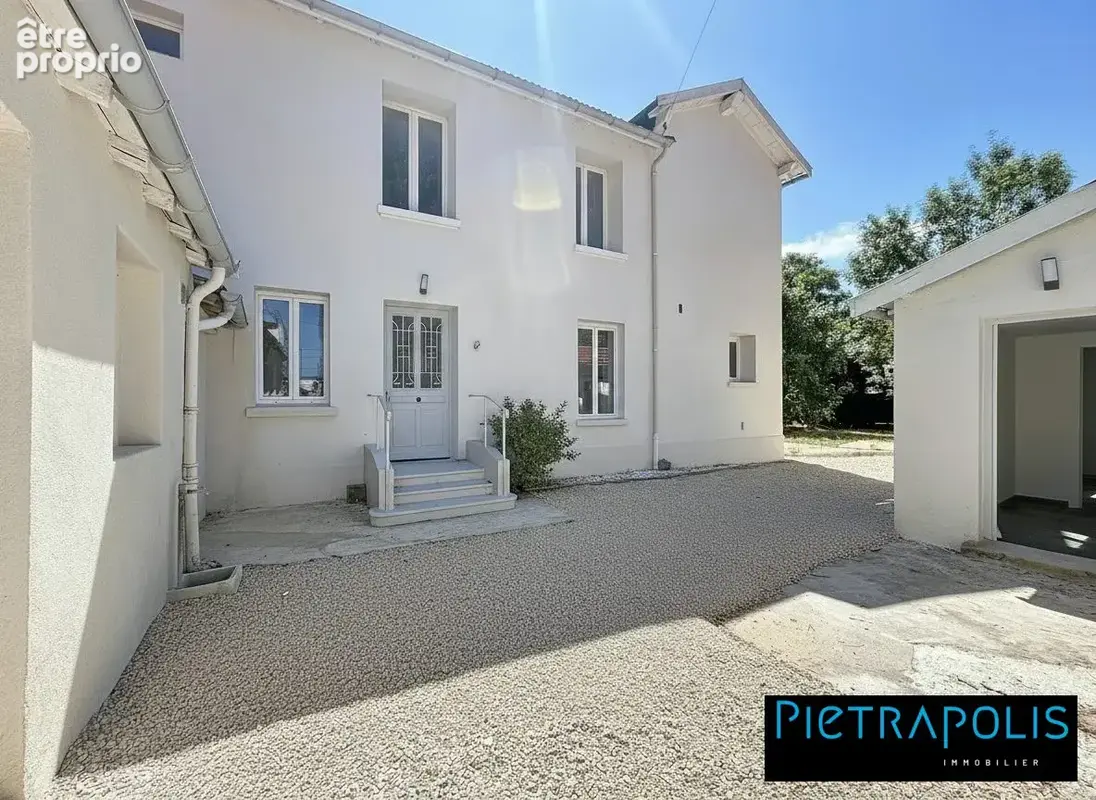 Maison 131 m² à Villefranche-Sur-Saone  - photo 7