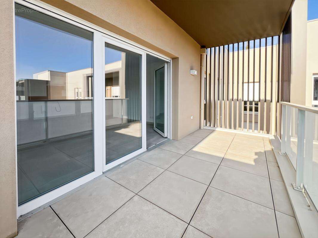 Appartement à FREJUS