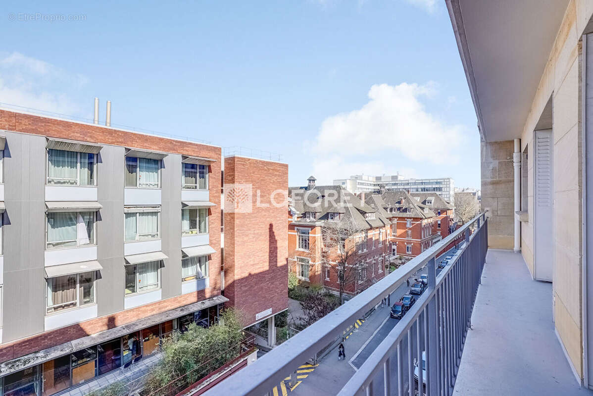 Appartement à PARIS-12E