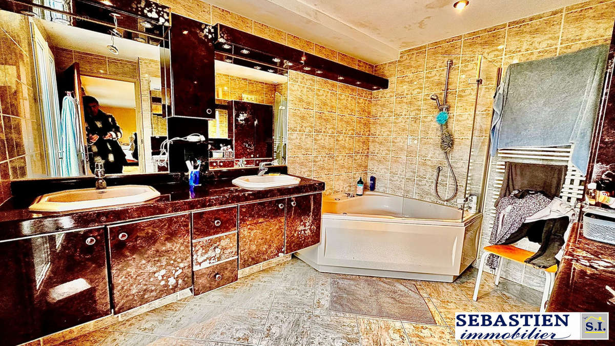 Maison à LES BORDES-AUMONT