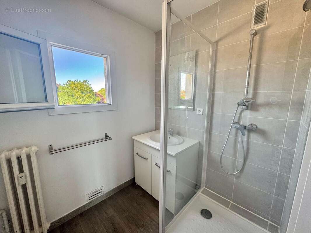 Photo 8 - Appartement à NIORT