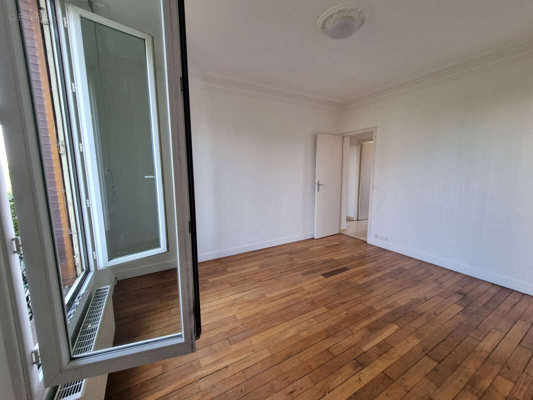 Maisons-alfort charentonneau - 3p 50.57m2 avec jardin partage - parking - photo 8