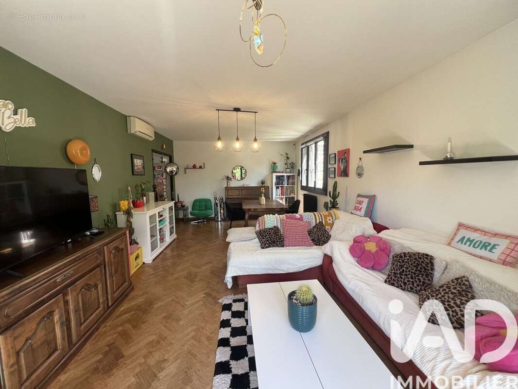Photo 8 - Appartement à MARSEILLE-12E