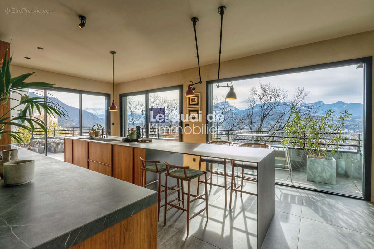 Maison à SAINT-ALBAN-LEYSSE