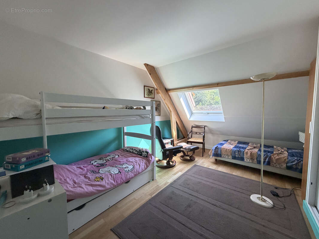 Maison 140 m² à Chevreuse  - photo 6