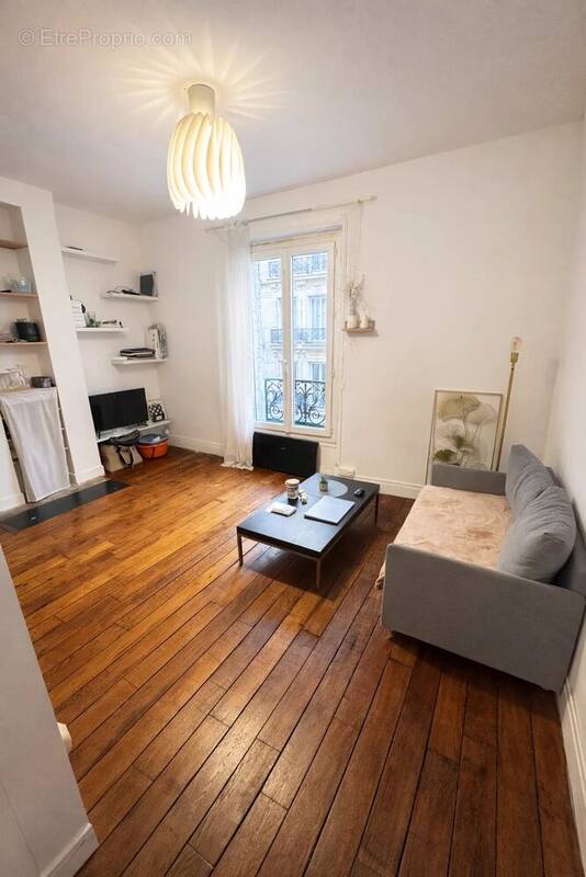 Appartement à PARIS-11E