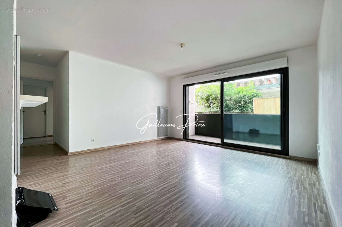 Appartement 64 m² à Bordeaux  - photo 3