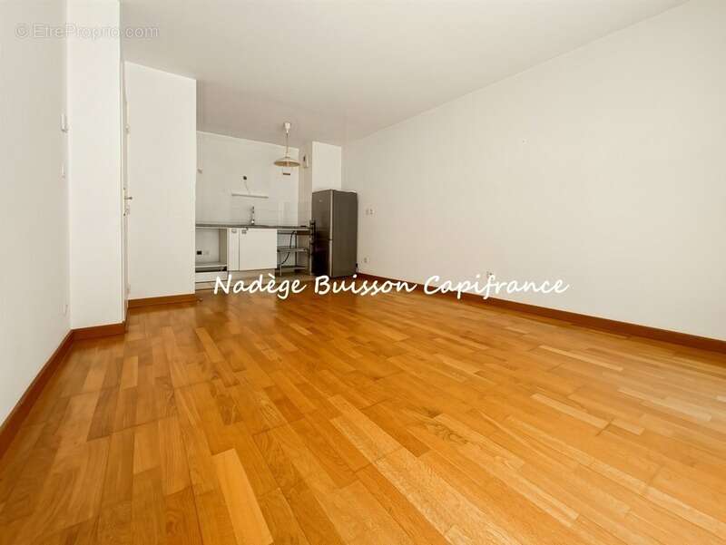 Appartement 2 pièces DEAUVILLE- terrasse plein sud de 20 m²-box fermé- plage à pied - photo 7