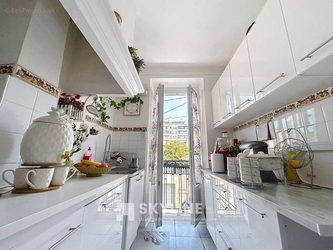 Appartement à MARSEILLE-14E