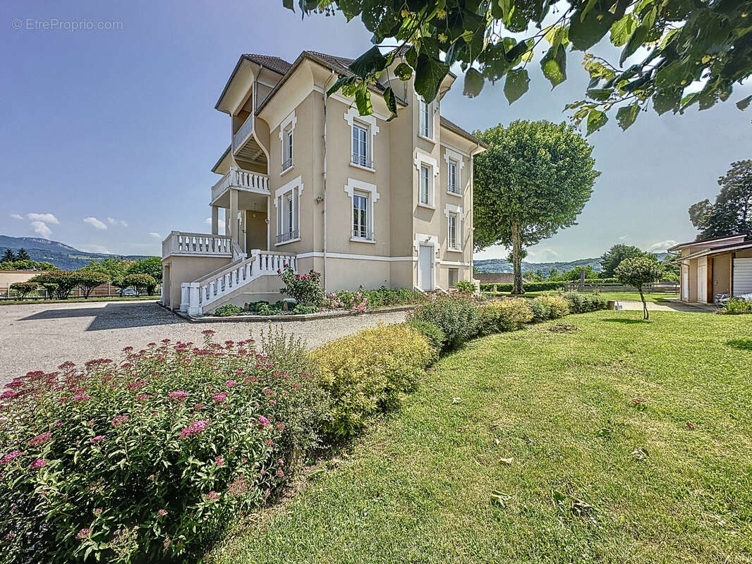 Maison à LE PONT-DE-BEAUVOISIN
