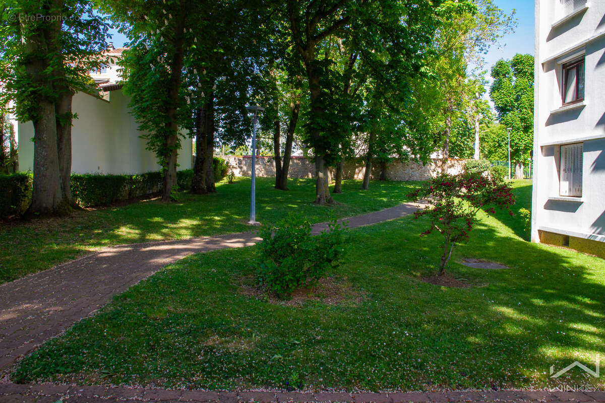 Appartement à ABLON-SUR-SEINE