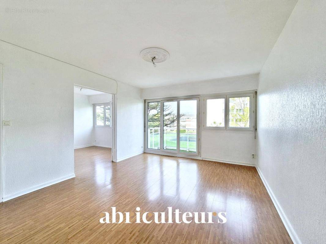 Appartement à COGNAC