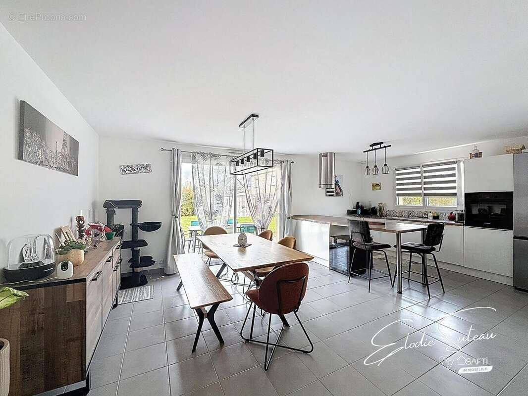 Photo 2 - Maison à LE LION-D'ANGERS