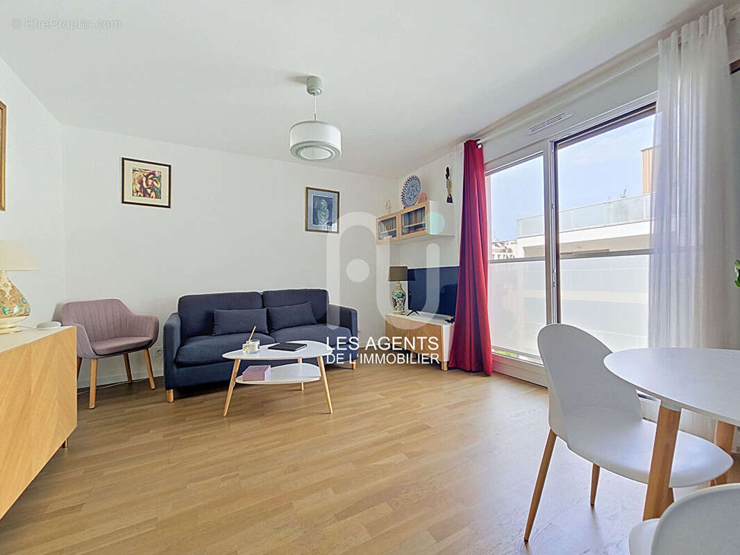 Appartement à ASNIERES-SUR-SEINE