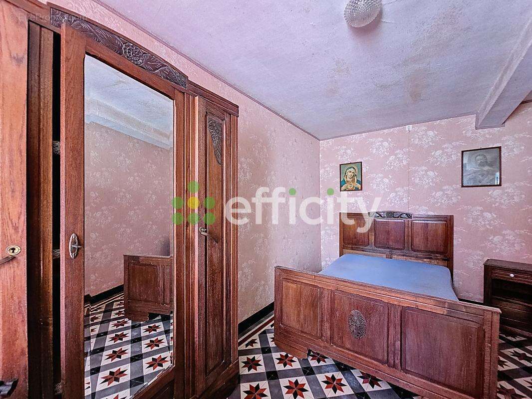 Maison à SAINT-JUSTIN