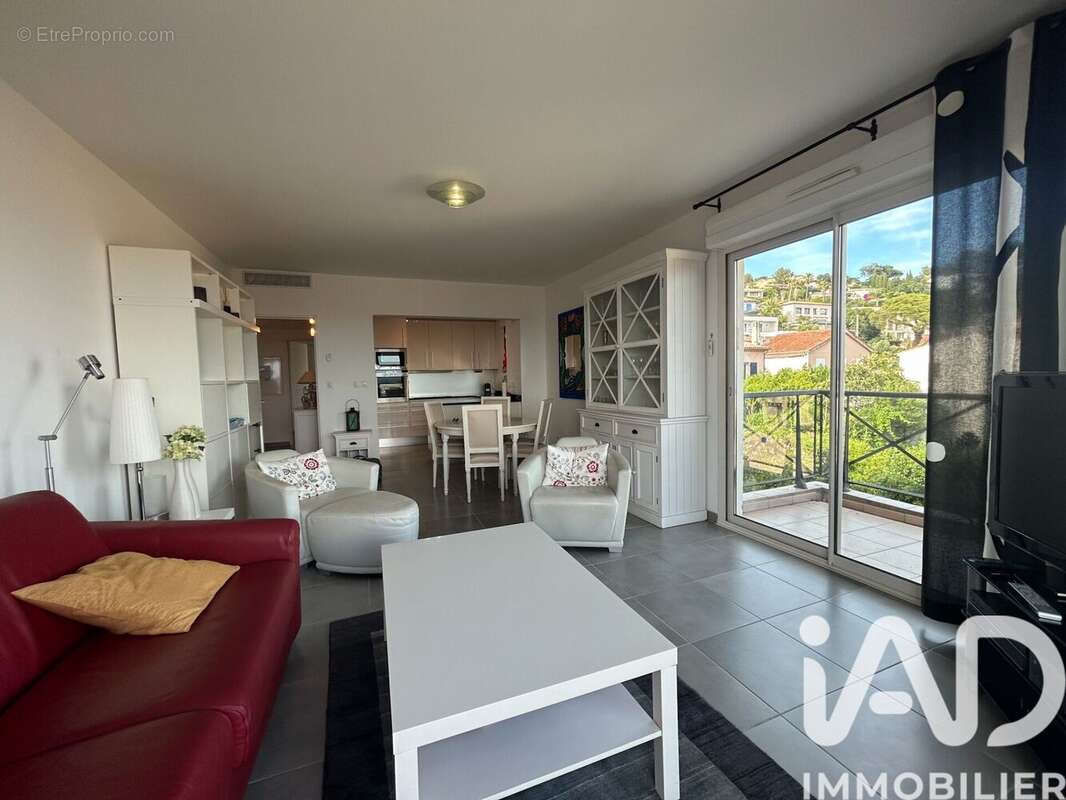 Photo 6 - Appartement à ROQUEBRUNE-SUR-ARGENS