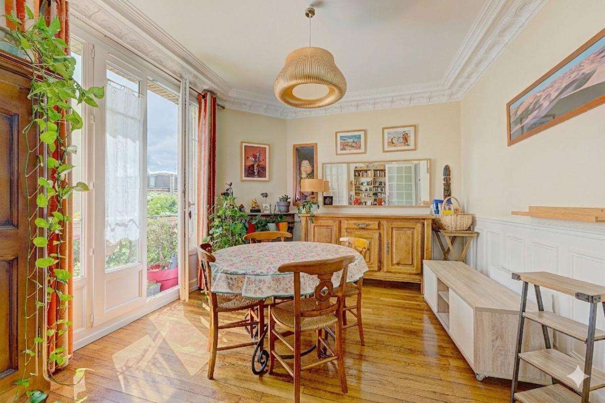 Appartement à VILLEMOMBLE