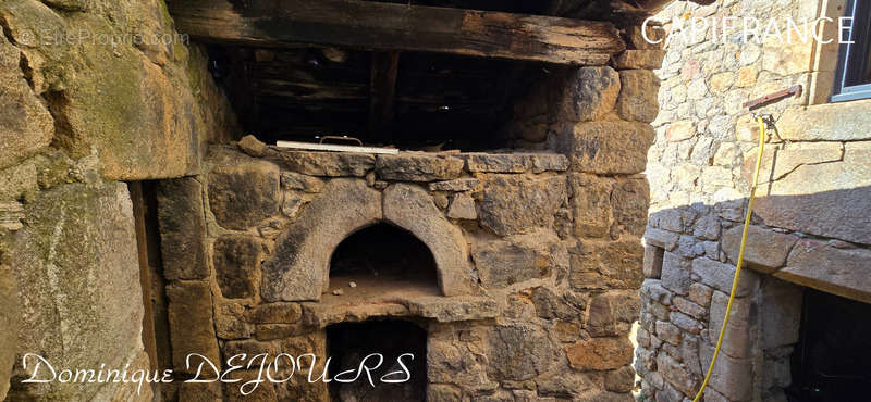 Maison à SAINT-MAURICE-EN-CHALENCON