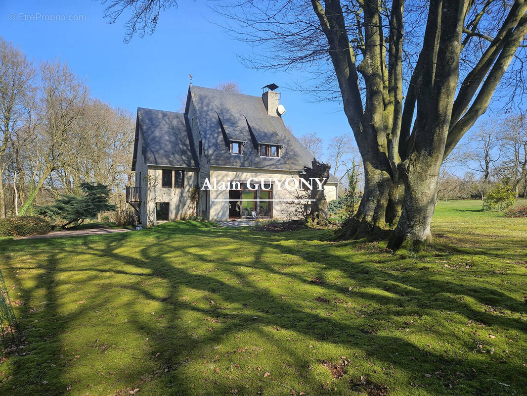 Maison à HONFLEUR