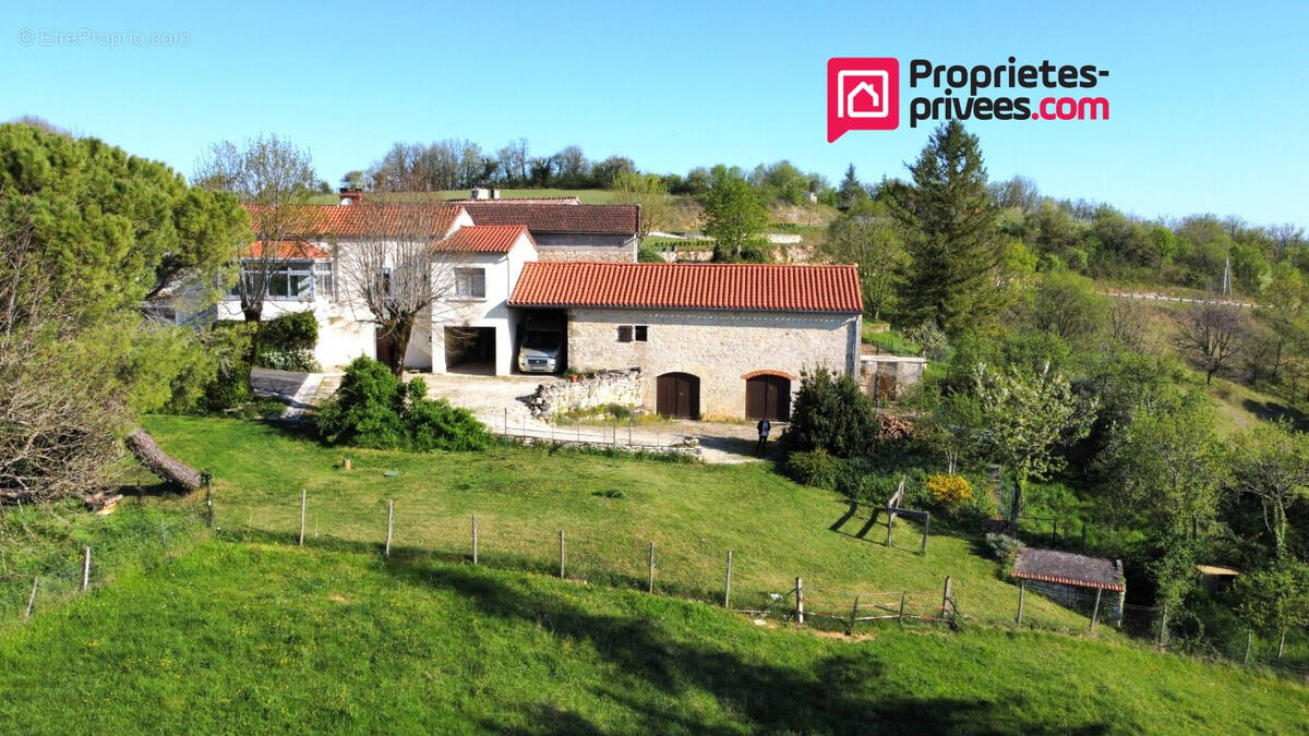 Maison à LAROQUE-DES-ARCS