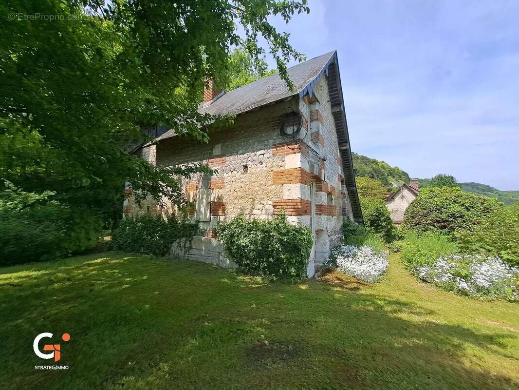 Maison à LA BOUILLE