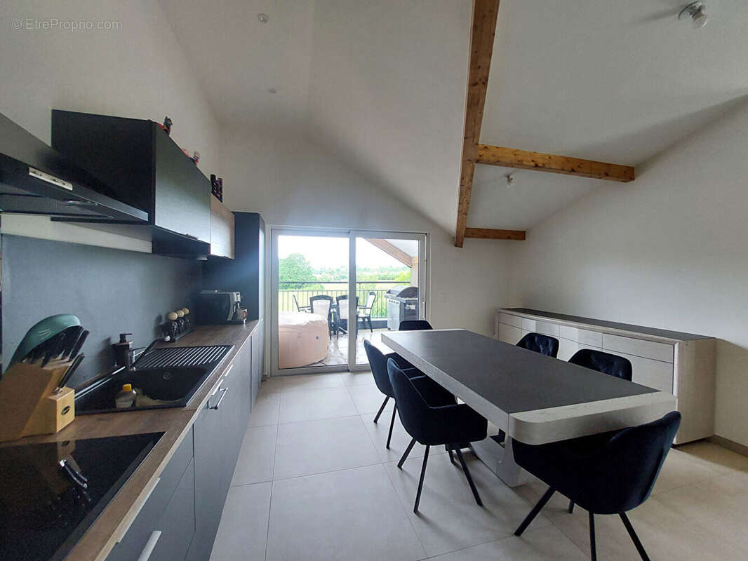 Appartement à THEDING