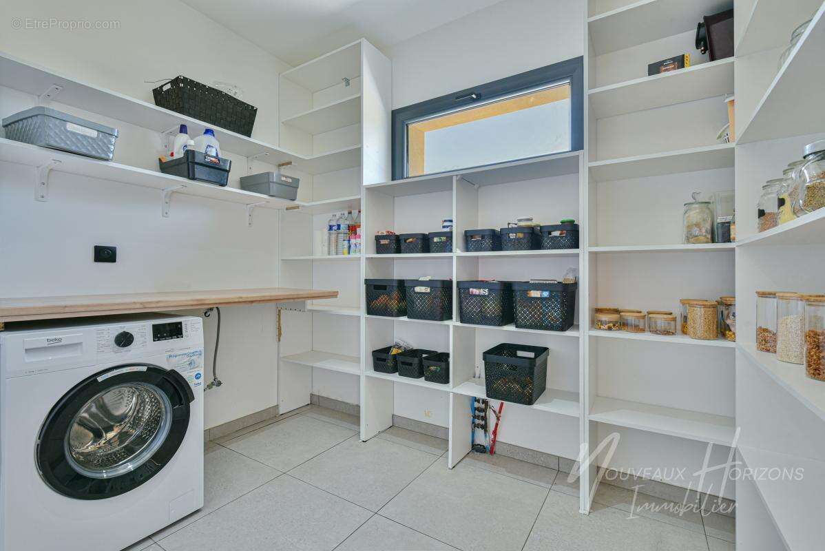 Maison 157 m² à Saint-Maurice-Les-Brousses  - photo 13