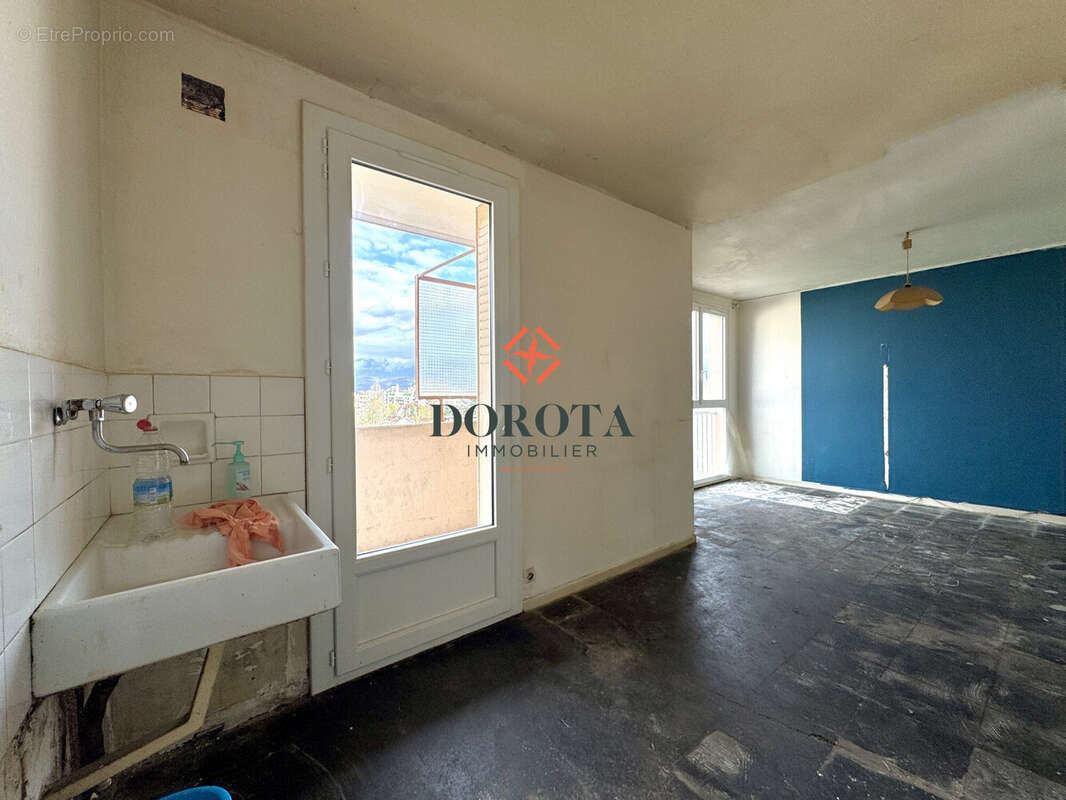 Appartement à SEYSSINET-PARISET