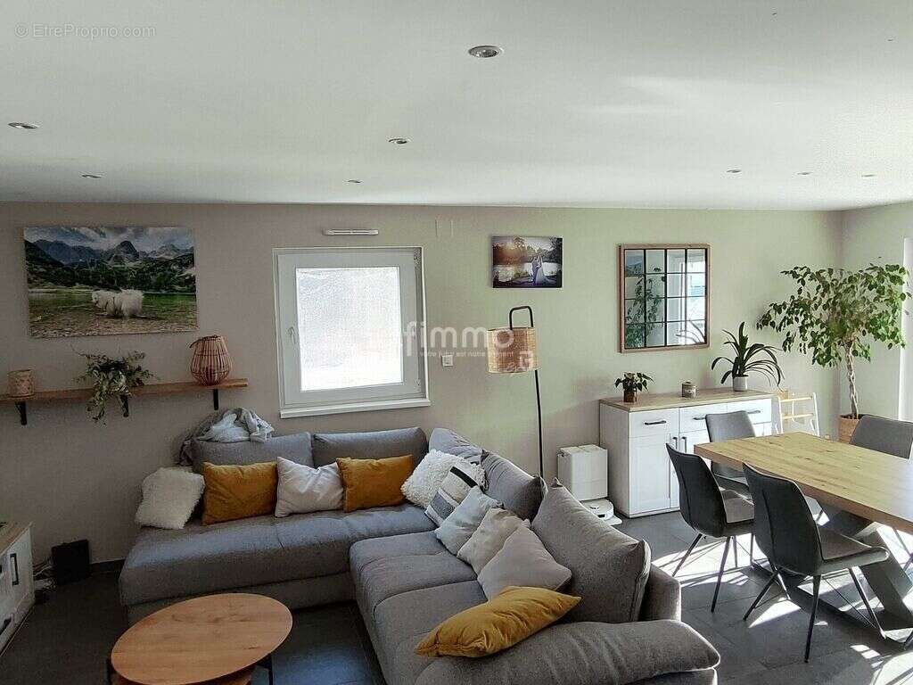 Maison à SCHIRRHOFFEN