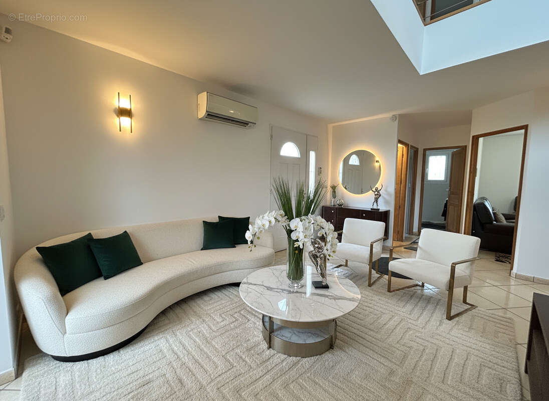 Maison à NOGENT-LE-PHAYE