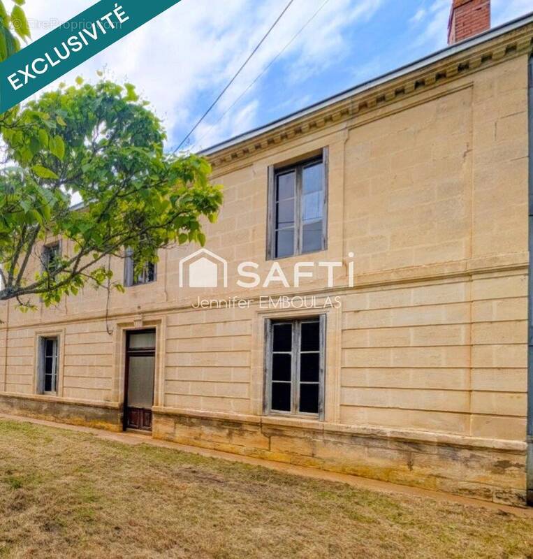Photo 1 - Maison à SAINT-MORILLON