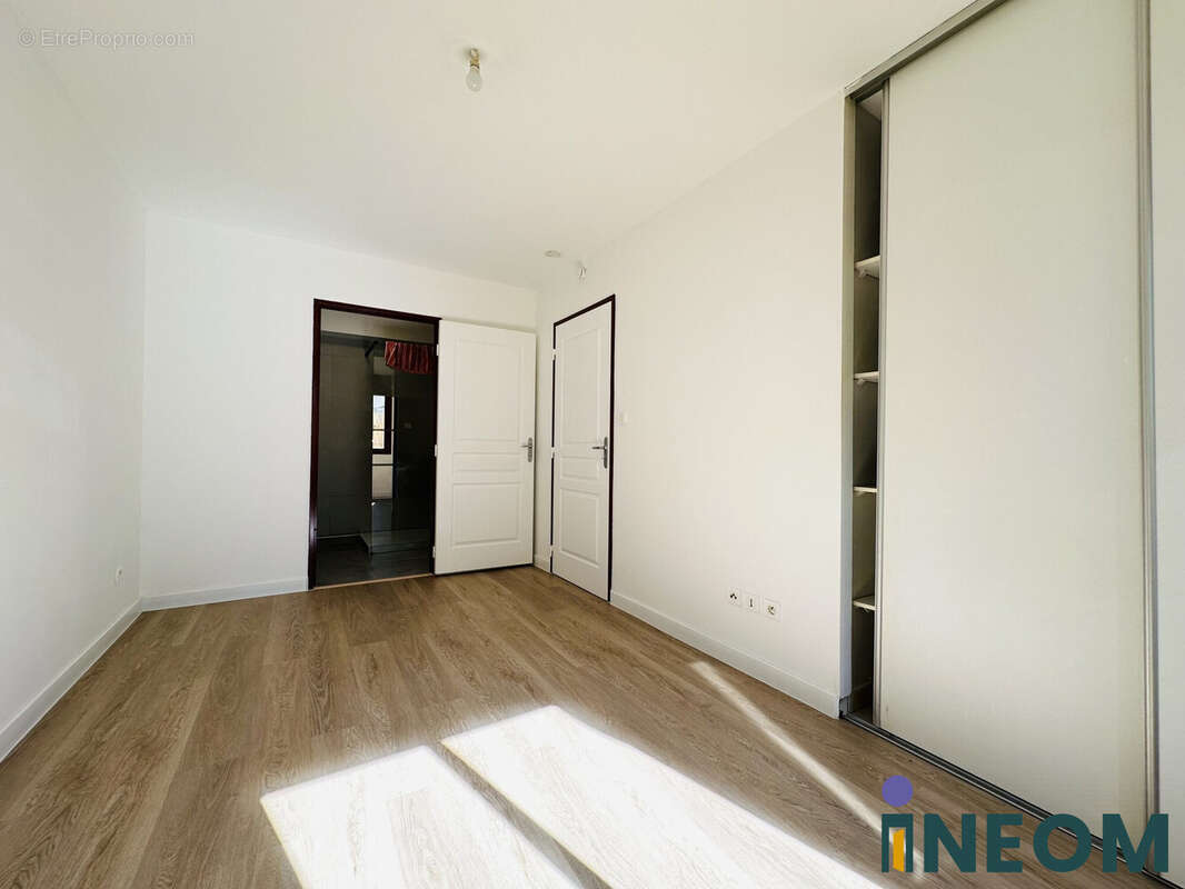 Appartement à SAINT-DENIS