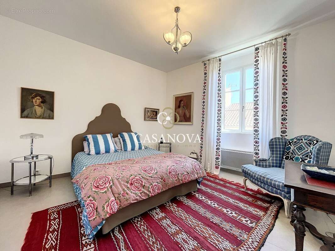 10 min BEZIERS Maison XVIIIe rénovée avec terrasses et garage - photo 14