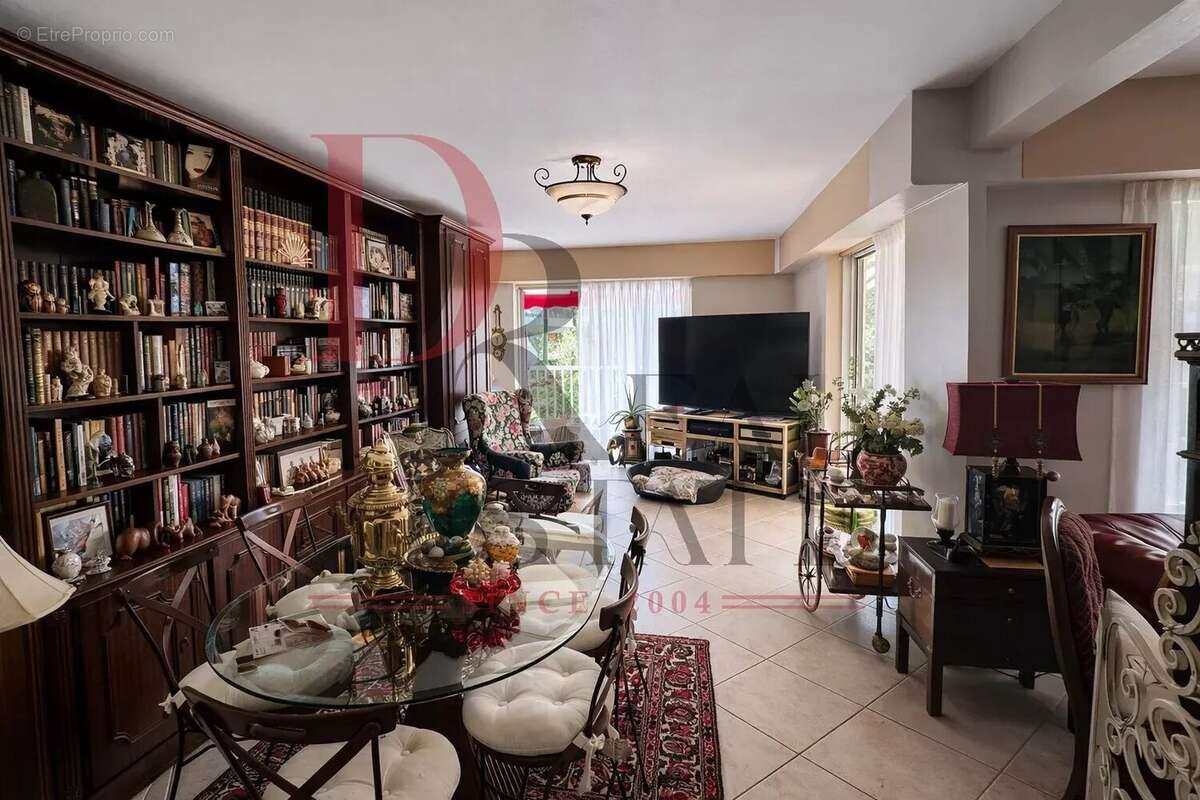 Appartement à LE CANNET