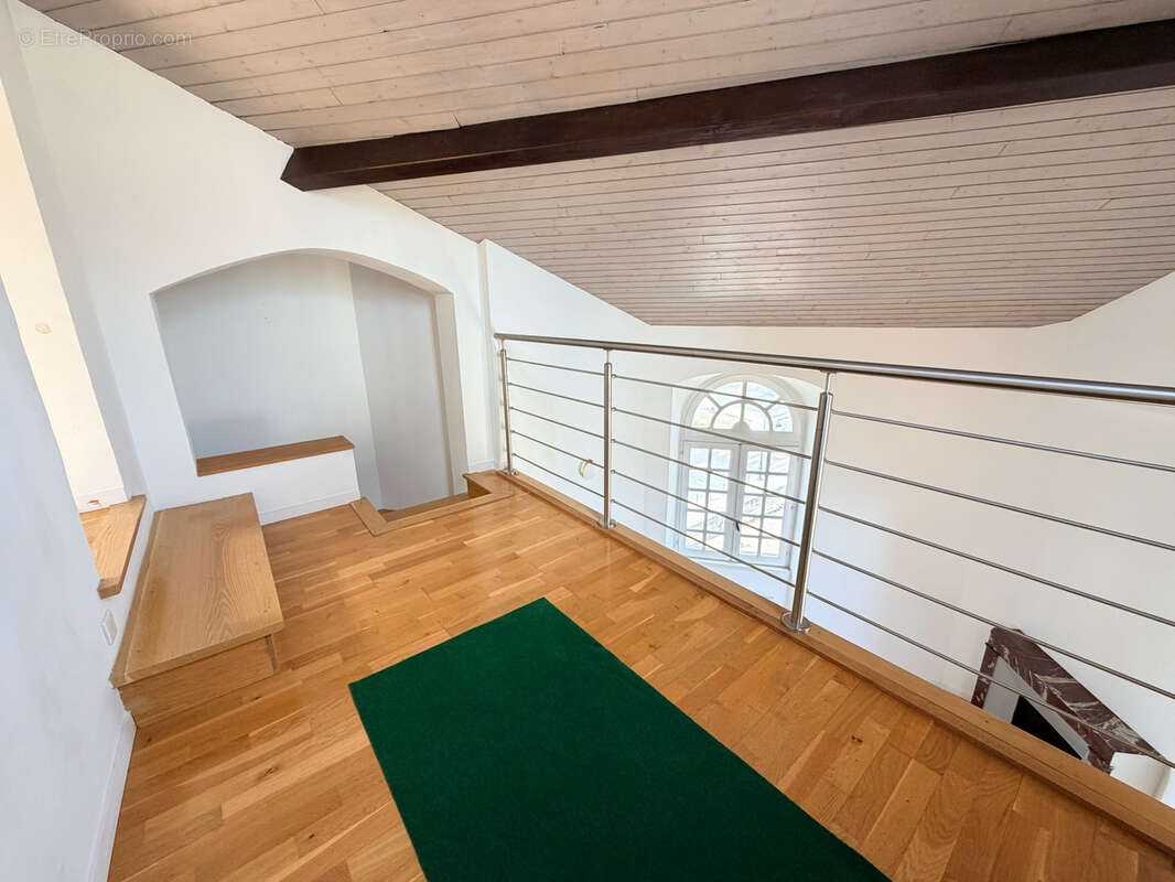 3 pièces avec terrasse- Quartier Saint Michel - photo 8