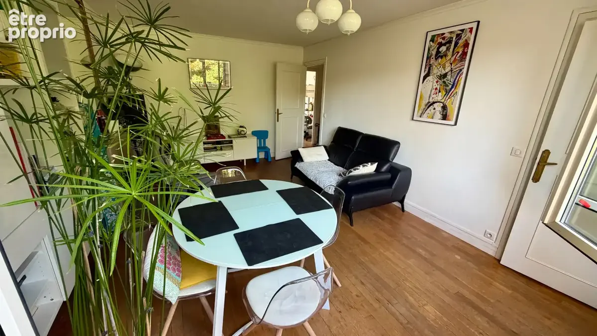 A VENDRE Appartement Enghien Les Bains 3 pièce(s) - photo 2