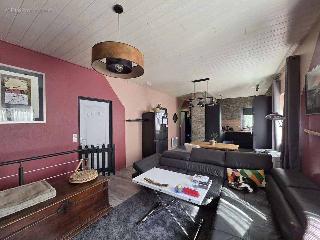 Appartement à SAINT-BASILE