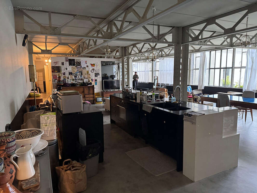 Appartement à PARIS-11E