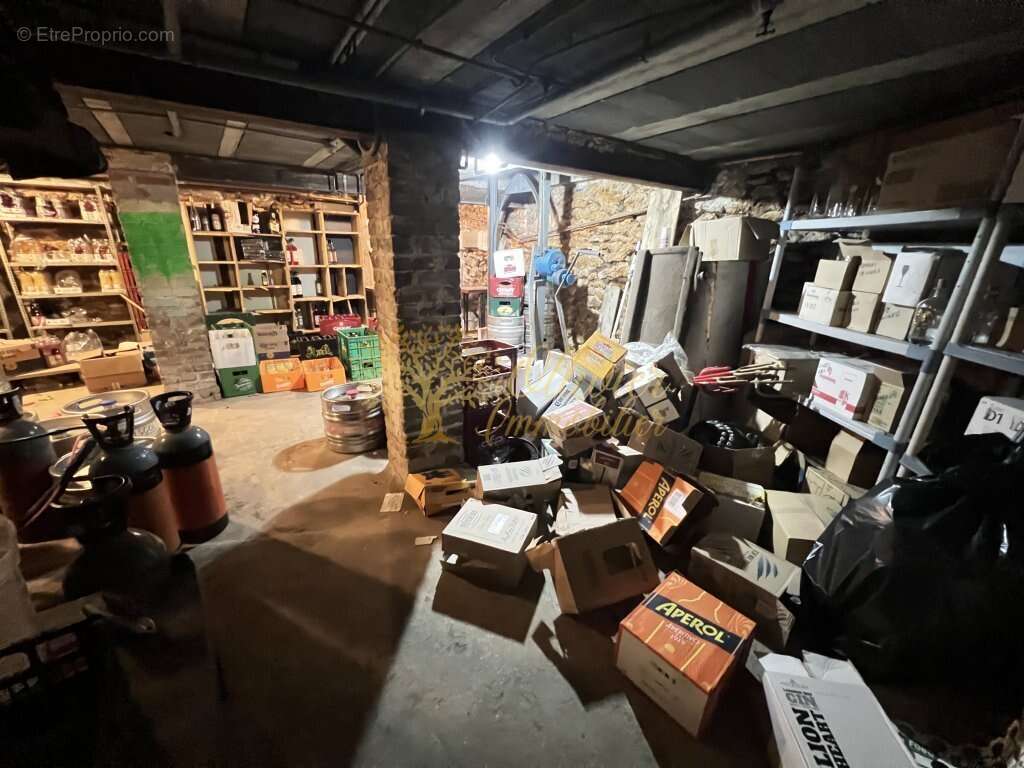 Commerce à SAINT-MAUR-DES-FOSSES