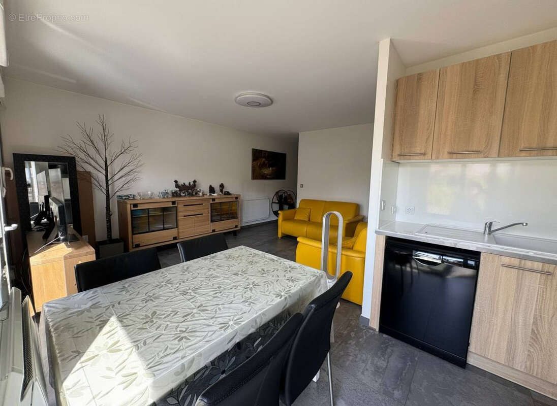 Appartement à PONTAULT-COMBAULT