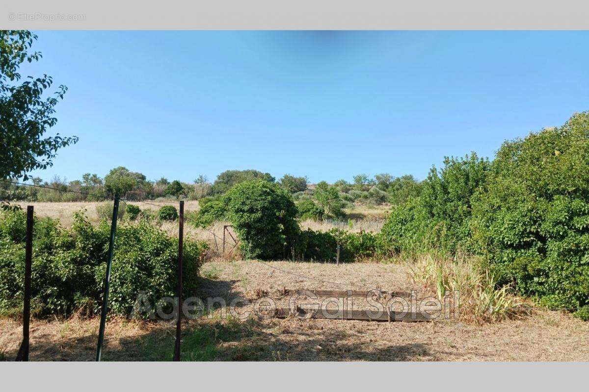 Maison à NISSAN-LEZ-ENSERUNE